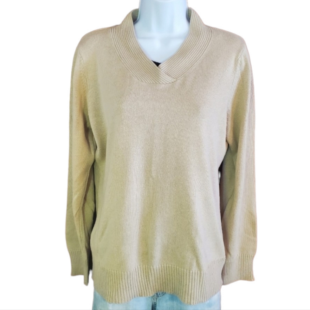 White Stag Women's Tan Ribbed V-Neck Sweater